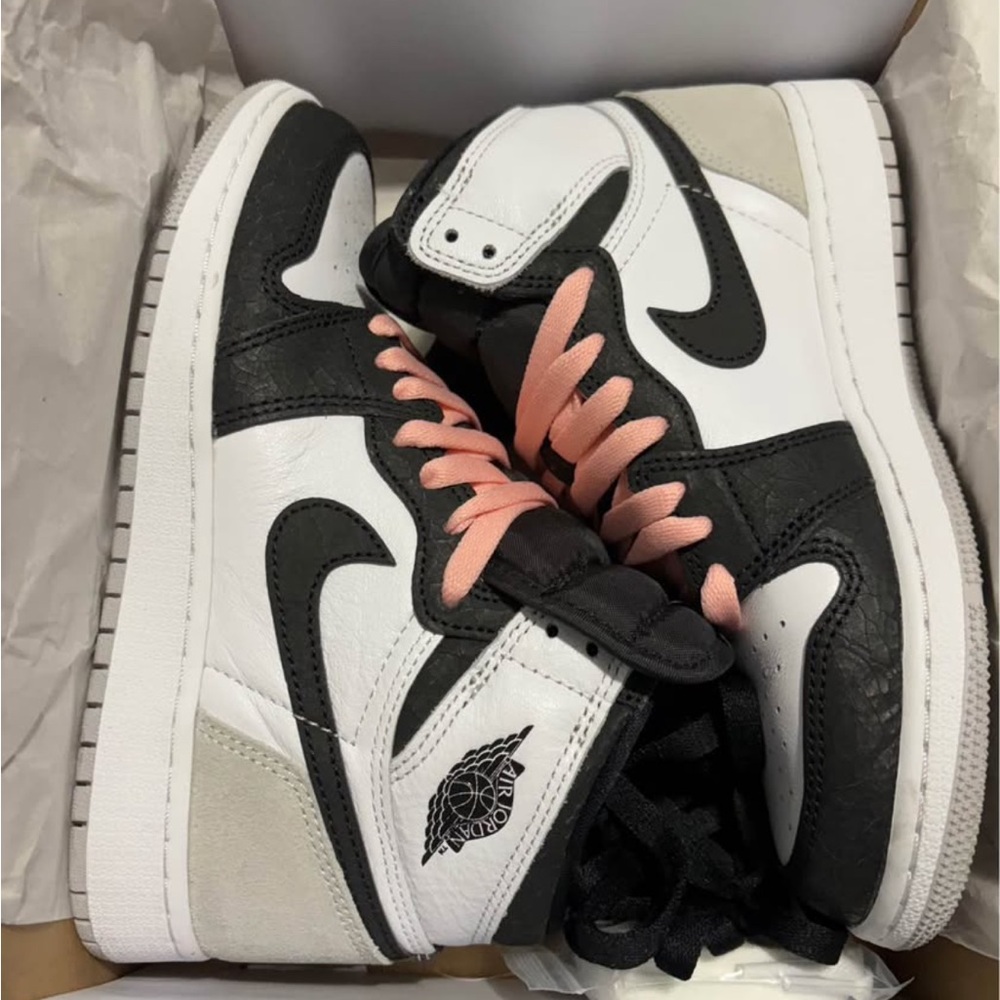 Air Jordan Women's Black, White, and Pink Sneakers size 6